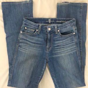 Women’s bootcut Jean size 27